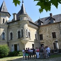 le groupe au Chateau de Montfleury